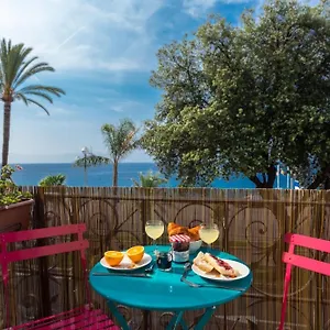 Etats Unis 892 - Spacious Flat On Sea Front Wac Nice